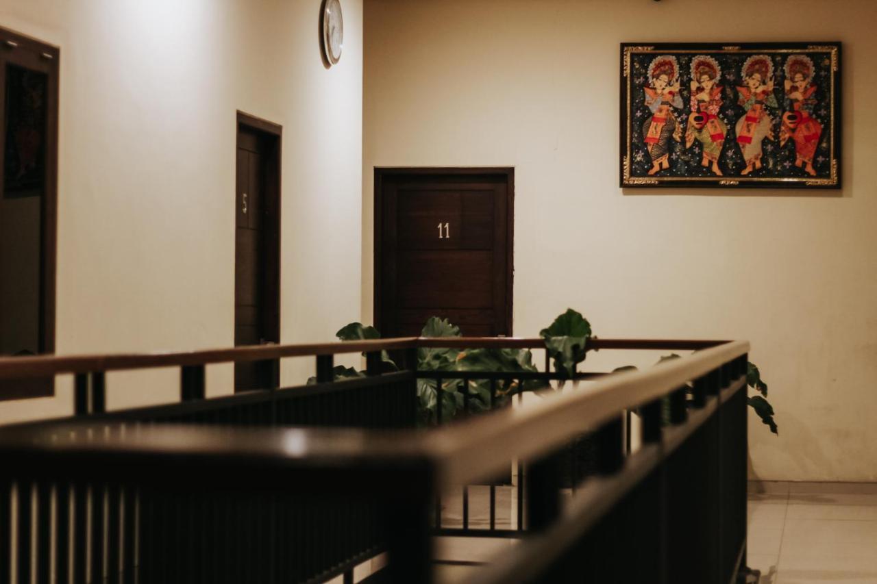 Hotel Mandari Buleleng  Екстер'єр фото