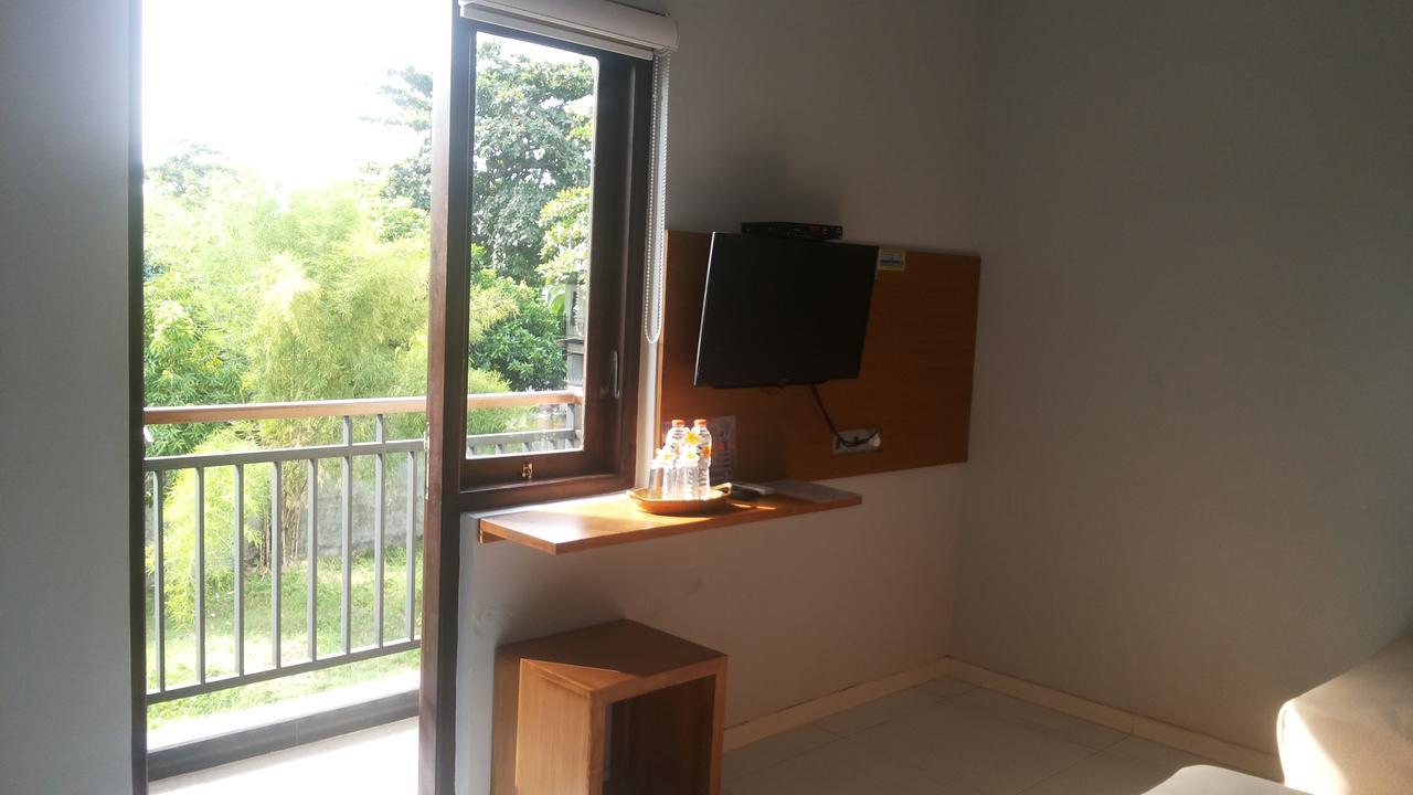 Hotel Mandari Buleleng  Екстер'єр фото