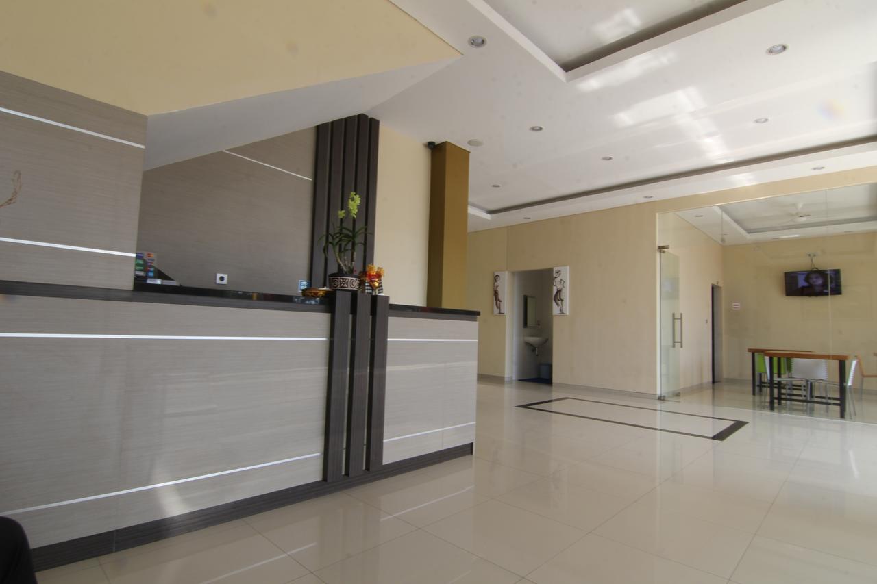 Hotel Mandari Buleleng  Екстер'єр фото