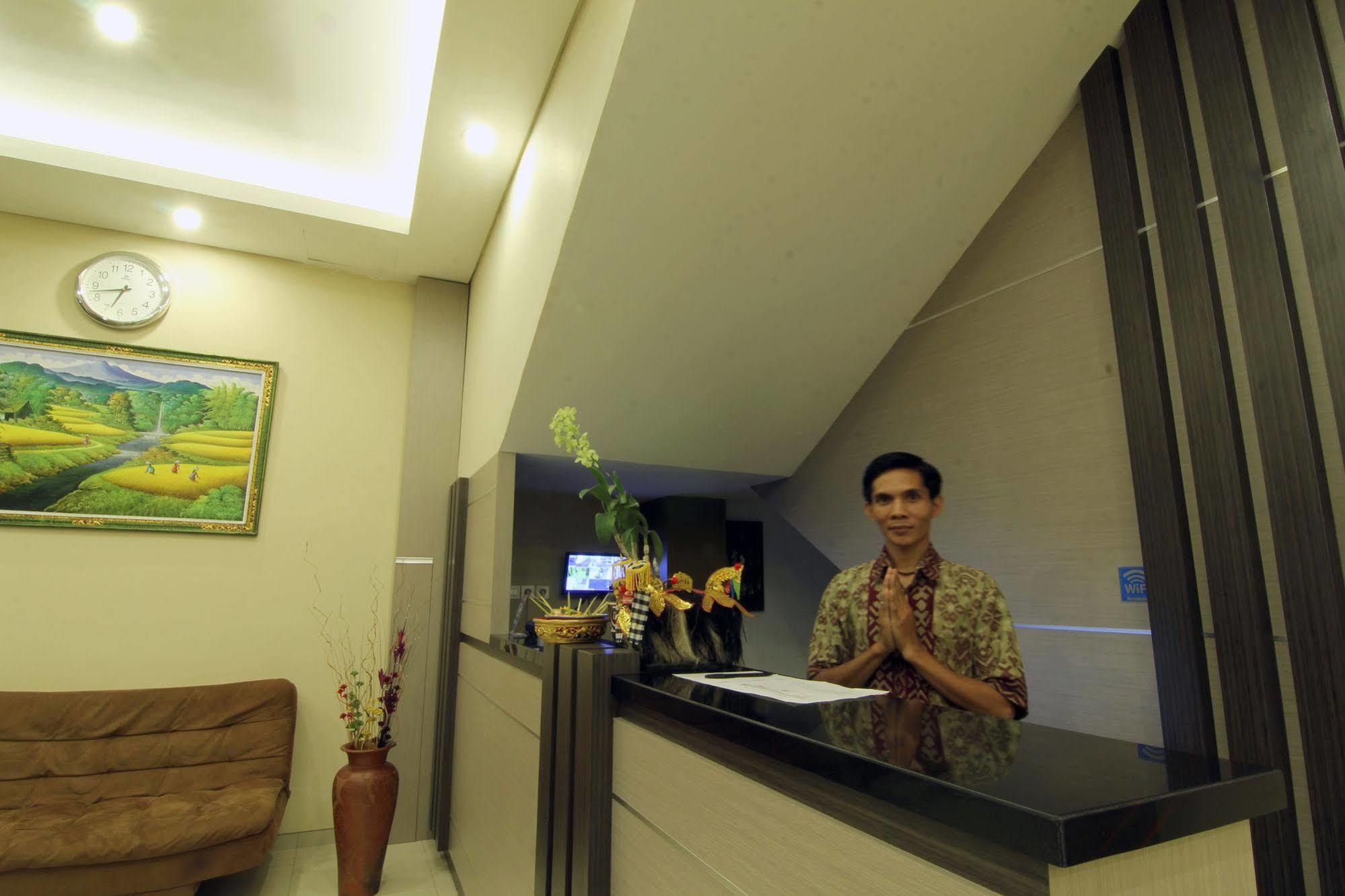 Hotel Mandari Buleleng  Екстер'єр фото